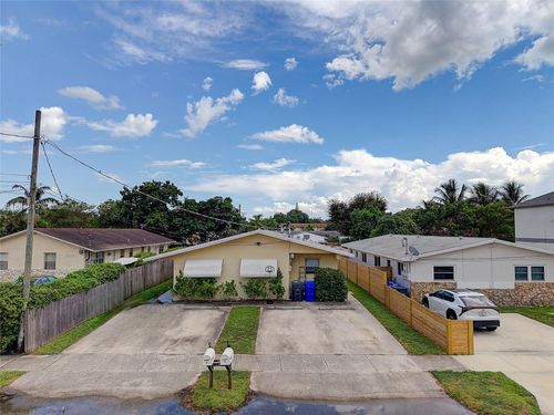 5850 Lincoln St, Hollywood, FL, 33021-5628 | Card Image