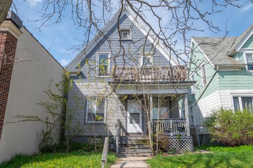 522 E Burleigh St, Milwaukee, WI, 53212-2119 | Card Image