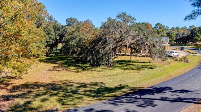 173 Oldfield Way, Home with 0 bedrooms, 0 bathrooms and null parking in Bluffton SC | Image 4