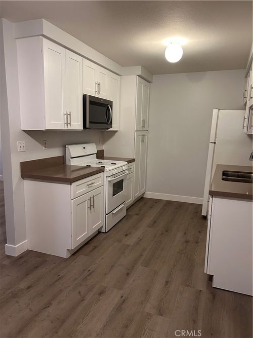 18182 Mandarin Ln, Yorba Linda, CA, 92886-3464 | Card Image
