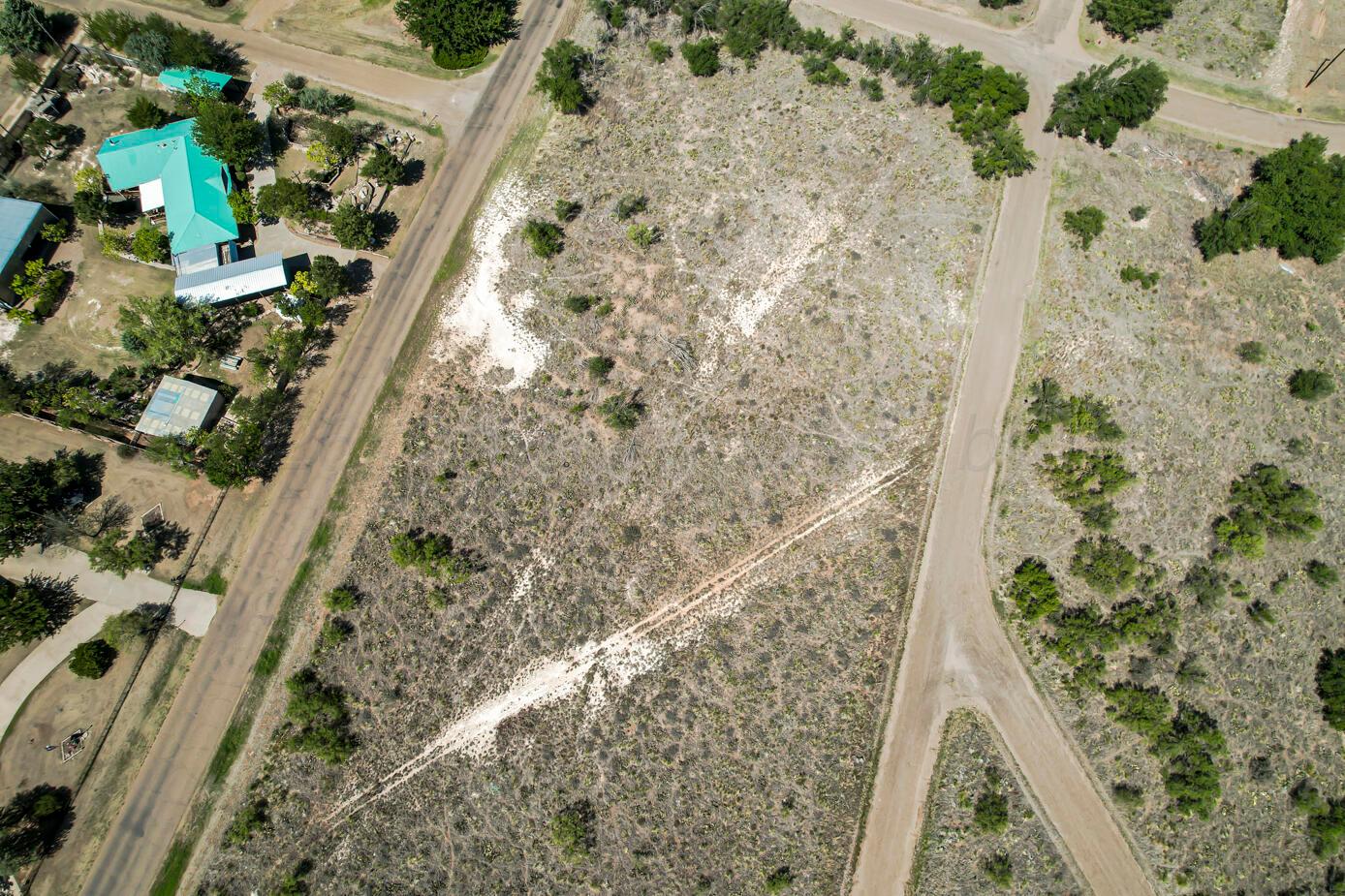 Land in Fritch 4