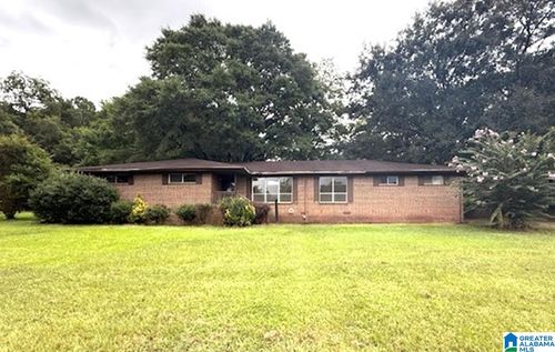 5049 Pleasant Hill Rd, BESSEMER, AL, 35022-6325 | Card Image