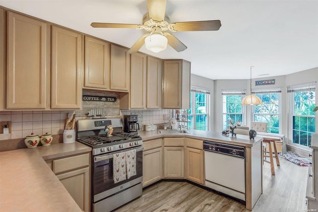 10 Lyons Ln, House other with 4 bedrooms, 3 bathrooms and null parking in Coram NY | Image 10