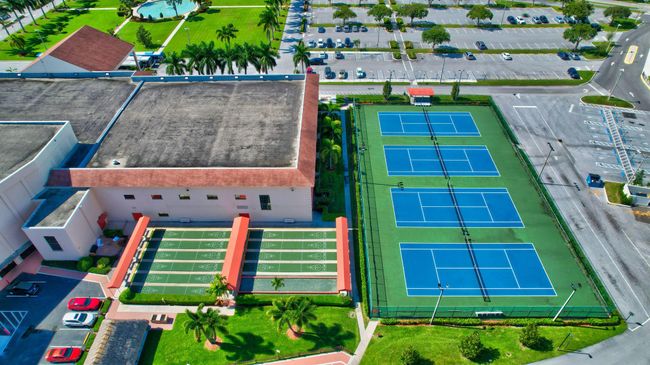 4049 Wolverton C, Condo with 2 bedrooms, 2 bathrooms and null parking in Boca Raton FL | Image 81