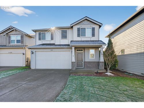 2032 Silverstone Dr, Forest Grove, OR, 97116-3254 | Card Image
