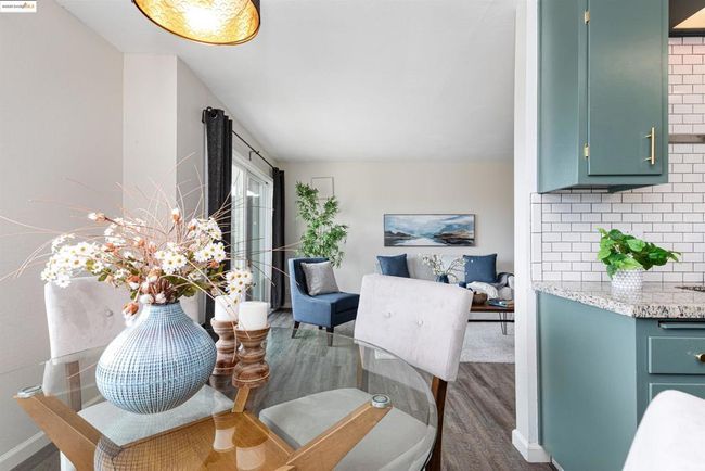 APT-209 - 360 Vernon St, Condo with 2 bedrooms, 1 bathrooms and 1 parking in Oakland CA | Image 8