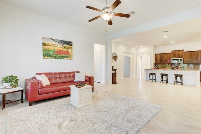 Open floor plan | Image 8