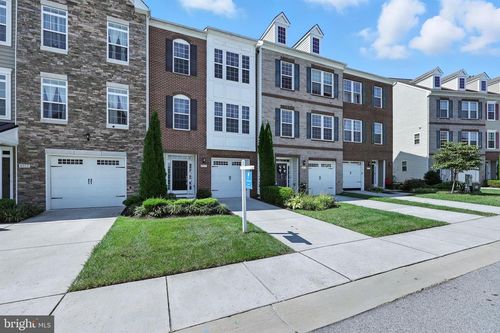 4905 Forest Pines Dr, UPPER MARLBORO, MD, 20772-2686 | Card Image