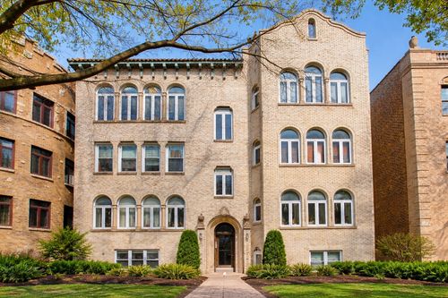 gw-2314 W Farwell Ave, Chicago, IL, 60645-4783 | Card Image