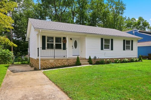 1137 Wood Ridge Rd, Lexington, KY, 40514-1016 | Card Image