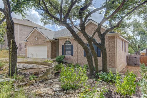 9009 Colberg Dr, Austin, TX, 78749-4152 | Card Image