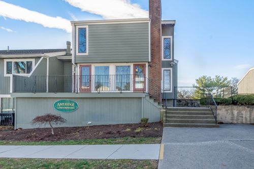 533-533 Glendale Ave, Bridgeport, CT, 06606-6006 | Card Image