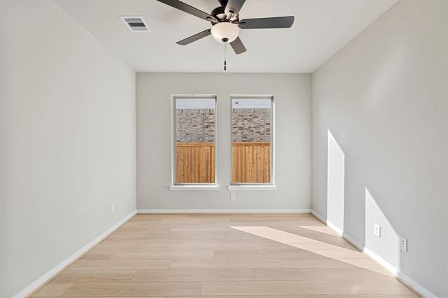 21950 Frosted Elfin Dr, House other with 5 bedrooms, 3 bathrooms and 3 parking in Cypress TX | Image 7