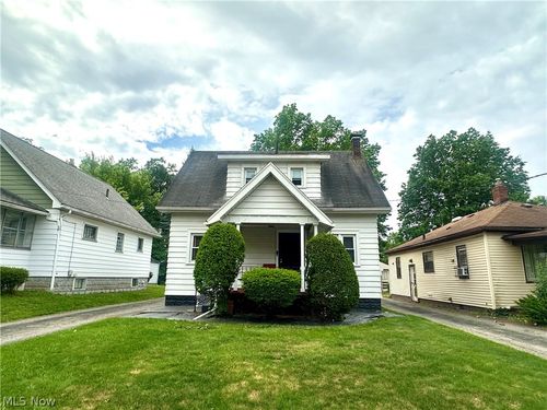 347 Marmion Ave, Youngstown, OH, 44507-1558 | Card Image