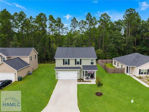 716 Mill Creek Cir, Hinesville, GA, 31313-3935 | Card Image
