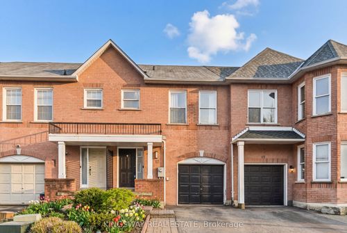 17 Amberhill Way, Aurora, ON, L4G7E1 | Card Image