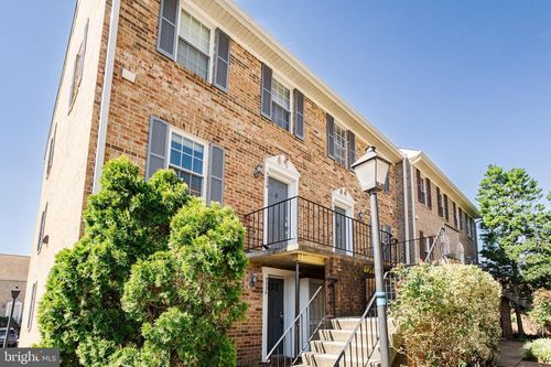2-933 S Rolfe St, ARLINGTON, VA, 22204-4541 | Card Image
