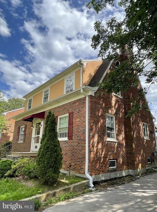 257 Jefferson St, Winchester, VA, 22601-3750 | Card Image