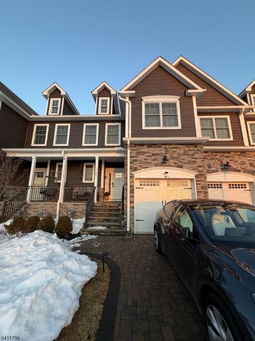 101 Valentino Dr, Old Bridge, NJ, 08857-3850 | Card Image