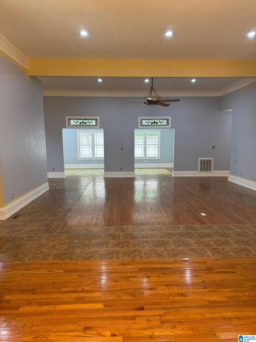 195 Heritage Rd, ONEONTA, AL, 35121-3017 | Card Image
