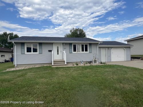 1607 Central Ave N, Beulah, ND, 58523-6009 | Card Image