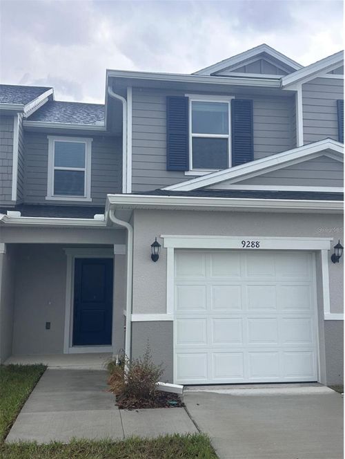 9288 Westside Hills Dr, DAVENPORT, FL, 33896-8000 | Card Image
