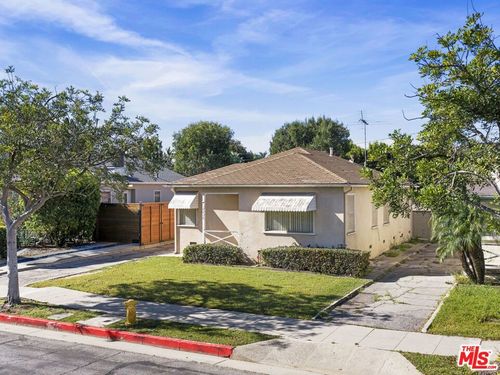 2636 33rd St, Santa Monica, CA, 90405-3111 | Card Image