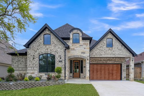 110 Bermuda Cir, Montgomery, TX, 77356-8207 | Card Image