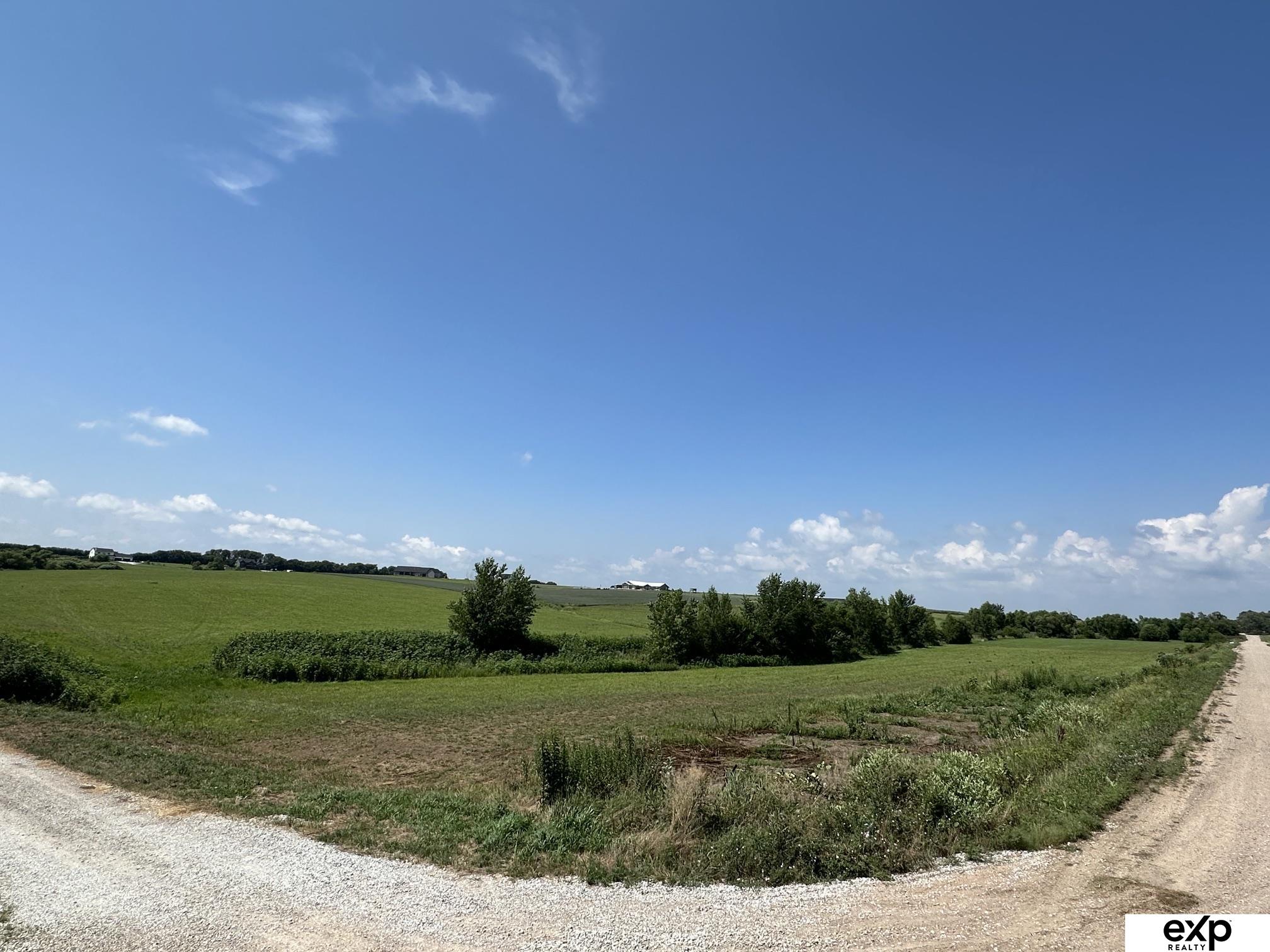 Land in Yutan 2
