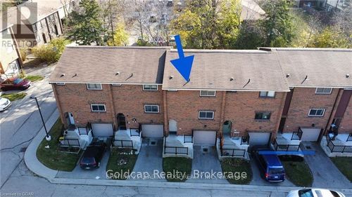 13-201 Silvercreek Pky N, Guelph, ON, N1H3T4 | Card Image