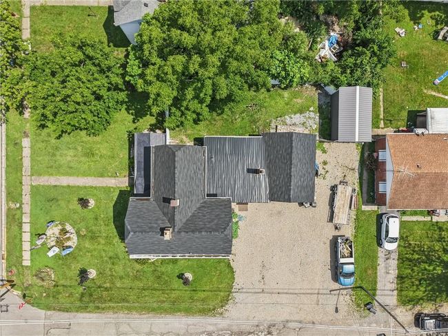 213 N Broadway St, House other with 3 bedrooms, 2 bathrooms and null parking in Blanchester OH | Image 20