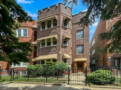 7829 S Cornell Ave, Chicago, IL, 60649-6872 | Card Image
