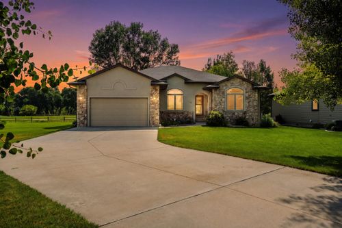 19 Stagecoach Dr, Sheridan, WY, 82801-9027 | Card Image