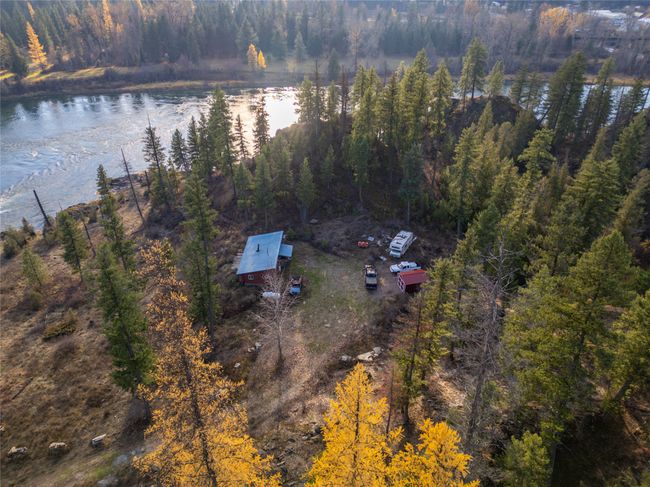Bird's eye view with a water view | Image 17