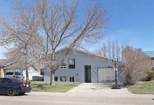 184 Upland Boulevard W, Brooks, AB, T1R0R1 | Card Image