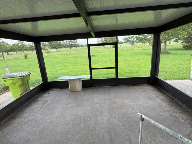 2025 Fairway St, House other with 4 bedrooms, 3 bathrooms and null parking in Stuttgart AR | Image 6