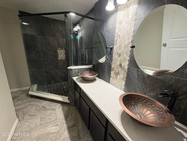 master bath | Image 14
