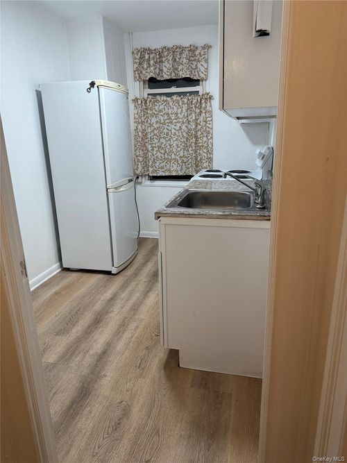 2fl-89 91st St, Woodhaven, NY, 11421-2625 | Card Image