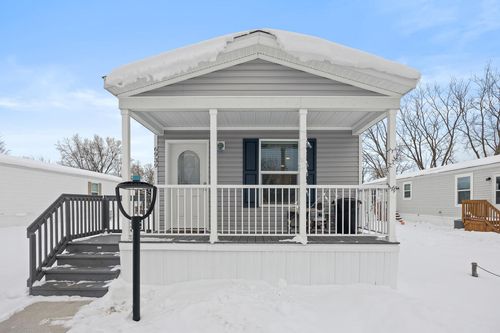 6939 Vinewood Avenue Ne, Belmont, MI, 49306 | Card Image