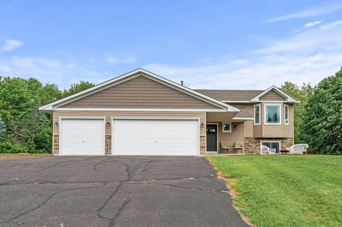 18125 Fillmore St Ne, East Bethel, MN, 55011-9498 | Card Image