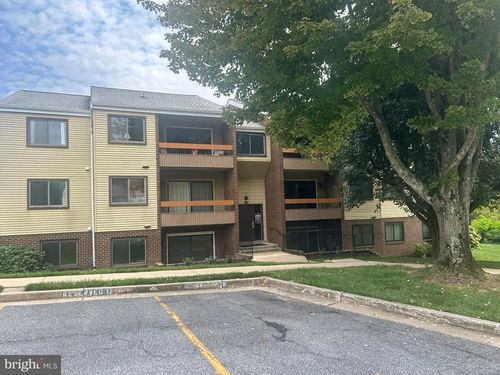 1b-1001 Scarlet Oak Ct, HAMPSTEAD, MD, 21074-4309 | Card Image