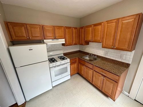 303-192 Washinton Street, Lynn, MA, 01902 | Card Image
