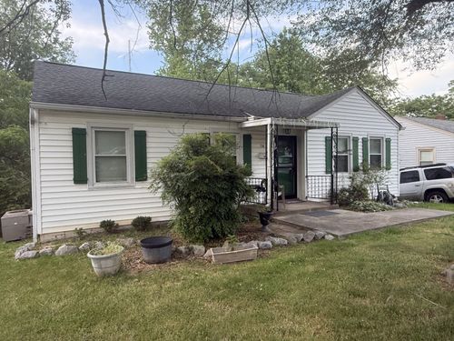 735 Woodmont Blvd, Clarksville, TN, 37040-4250 | Card Image