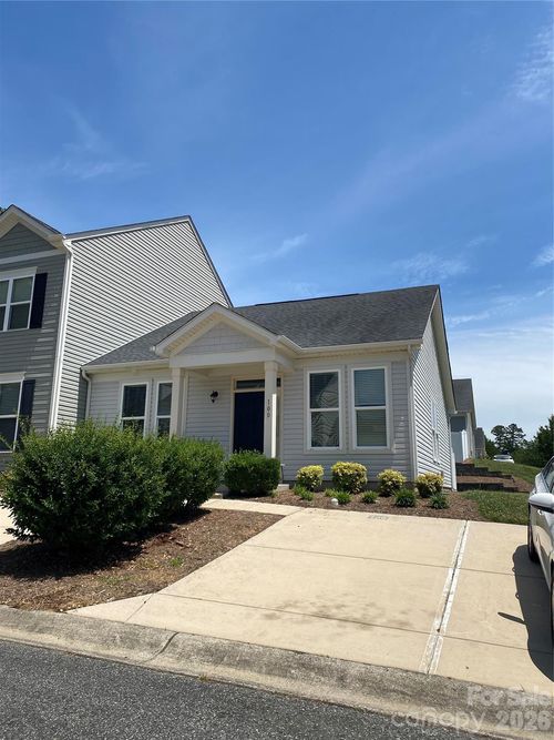 100 N Ferncliff Drive, Mount Holly, NC, 28120 | Card Image