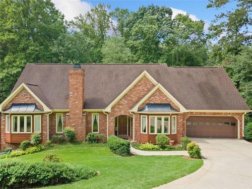 3436 Laurelwood Ct Ne, Roswell, GA, 30075-5250 | Card Image
