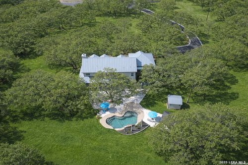 101 Cibolo Holw N, Fair Oaks Ranch, TX, 78015-8349 | Card Image