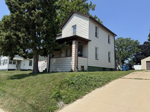 1-2317 2nd St, Peru, IL, 61354-3206 | Card Image