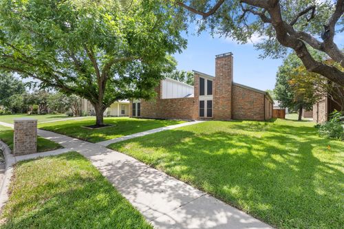 1513 Elk Grove Dr, Richardson, TX, 75081-2612 | Card Image
