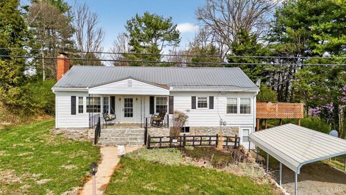 12477 N Old Moneta Rd, Moneta, VA, 24121-5703 | Card Image