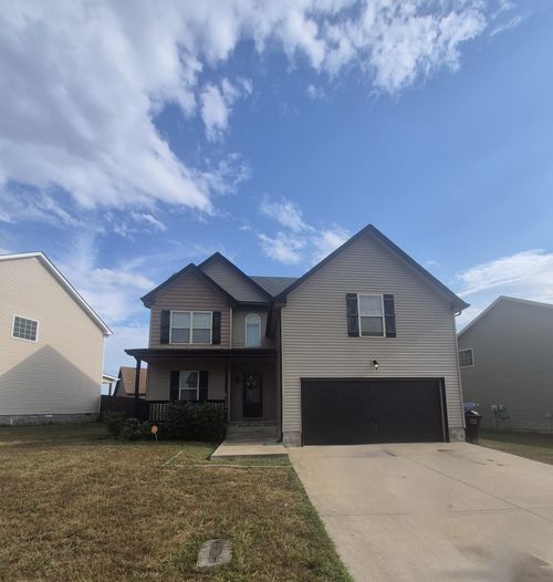 1284 Eagles View Dr, Clarksville, TN, 37040-2744 | Card Image